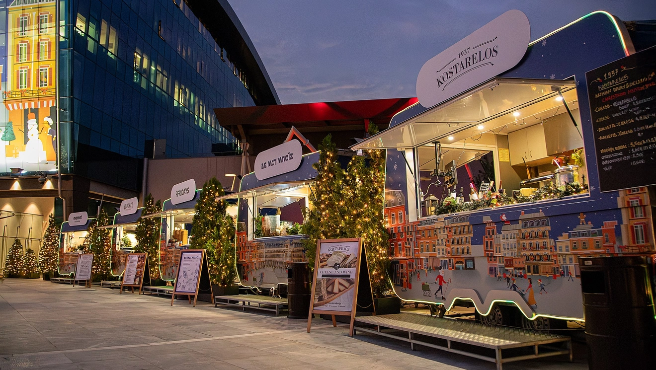 Christmas Market Golden Hall 