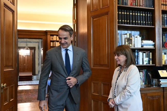 mitsotakis sakellaropoulou 2.jpg