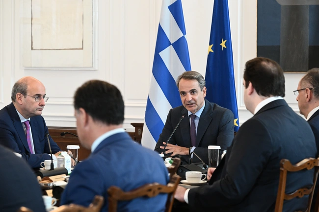 ypourgiko xatzidakis.jpg