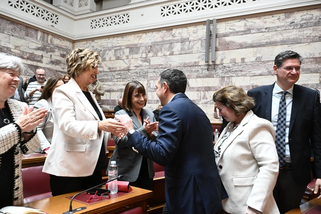 O Αλέξης Τσίπρας στη συνεδρίαση της Κοινοβουλευτικής Ομάδας του ΣΥΡΙΖΑ