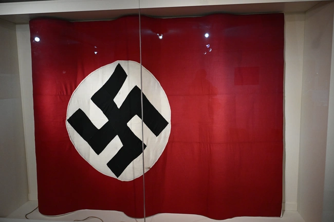 6051944.jpg