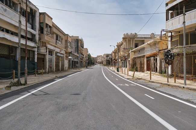 Η εγκαταλελειμμένη πόλη