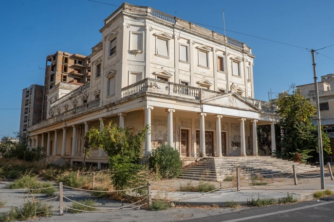 Η εγκαταλελειμμένη πόλη
