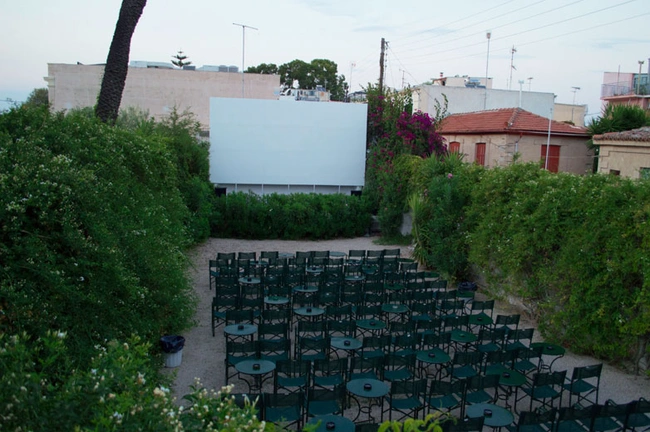 cine-akrogiali-aigina