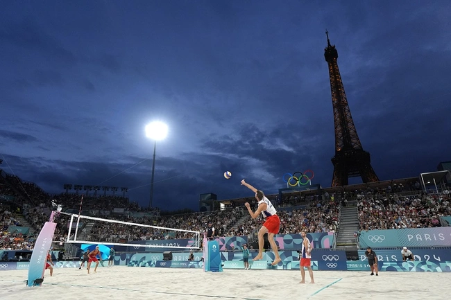 Αγώνας beach volley στο Παρίσι