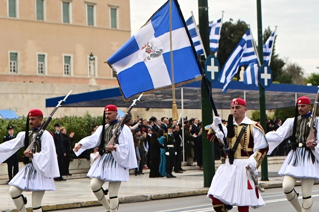 25η Μαρτίου - Παρέλαση