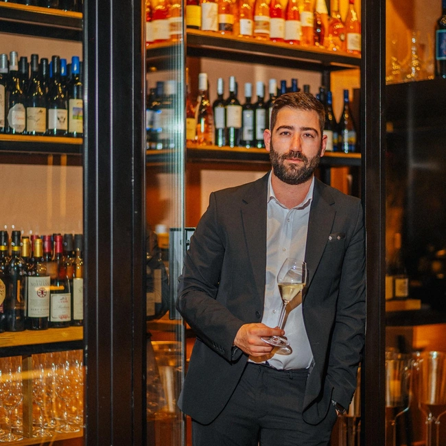 sommelier