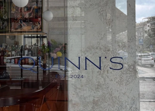 quinns bar