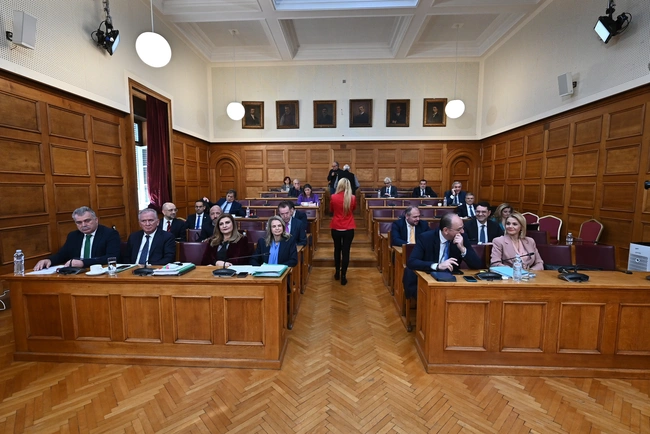 Εξεταστική για τον ΟΠΕΚΕΠΕ