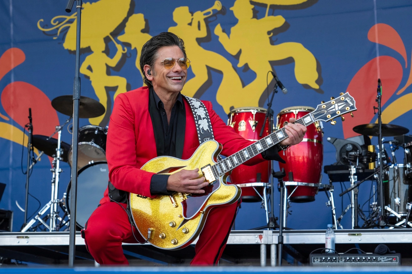 stamos