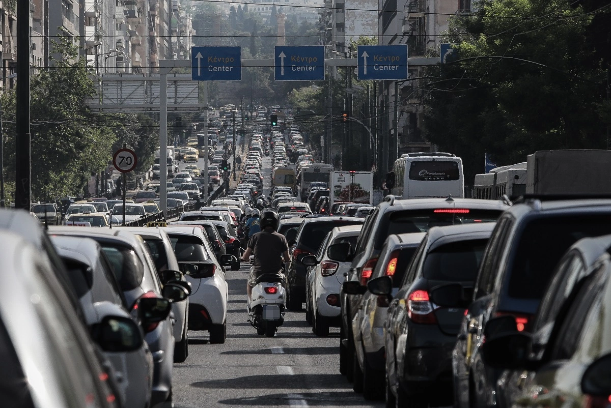 αυτοκίνητα κίνηση Αθήνα