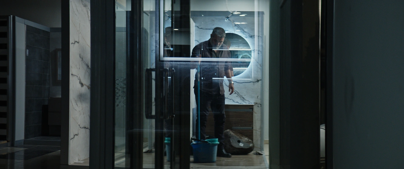 Τα πρώτα stills της Σπασμένης Φλέβας