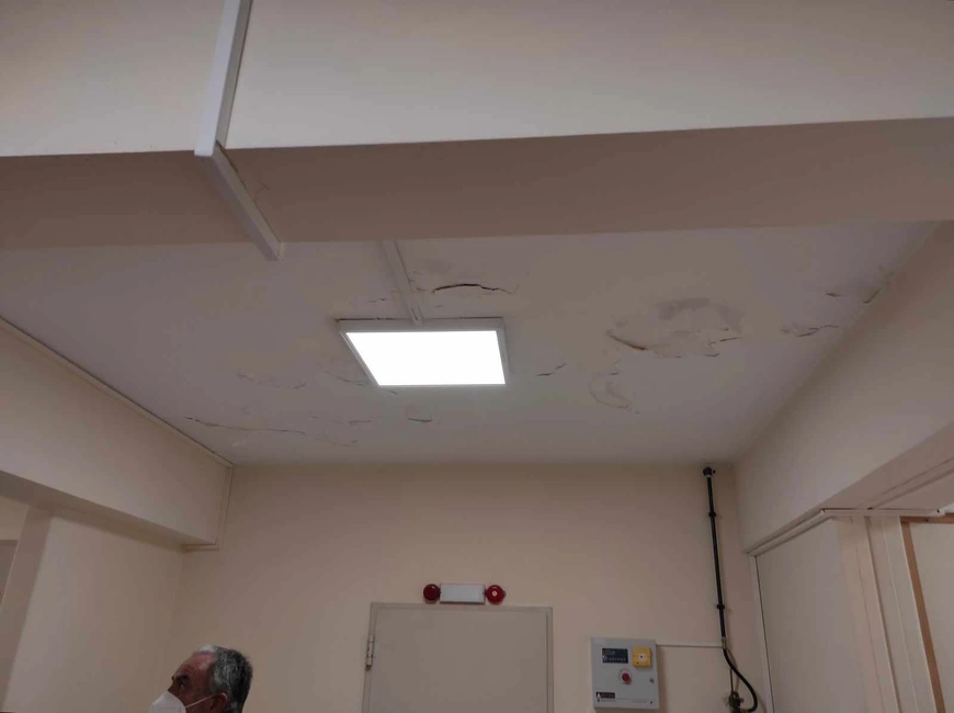 Φωτογραφίες πριν και μετά τις εργασίες στο Κέντρο Υγείας Μεγάρων
