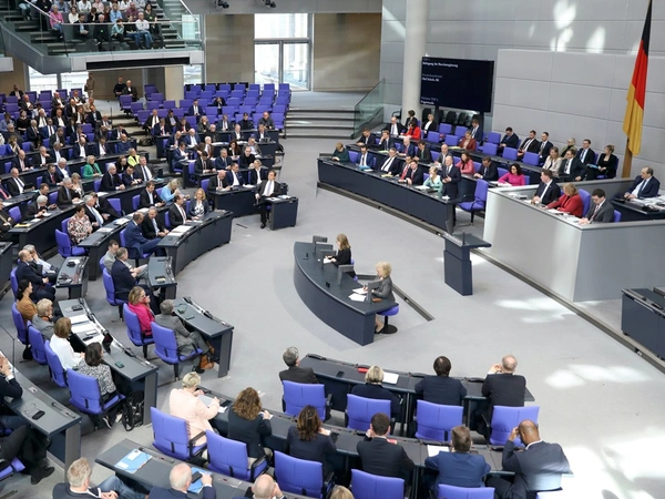 Η αίθουσα της Bundestag