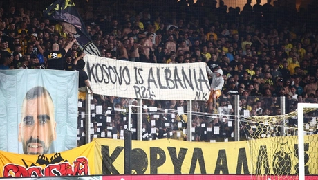 Εθνικιστικό πανό στο ΑΕΚ - Άγιαξ