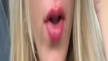 Κοπέλα έγινε viral στο TikTok λόγω της δουλειάς της