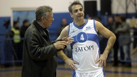 Η ομάδα του Γιάννη Ιωαννίδη στη Βουλή