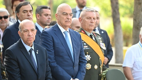 Νίκος Δένδιας