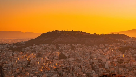 H Aθήνα στη δύση του ηλίου.