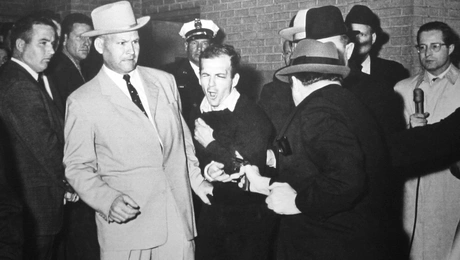 Ruby_shoots_Oswald