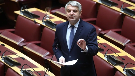 konstantinopoulos.jpg