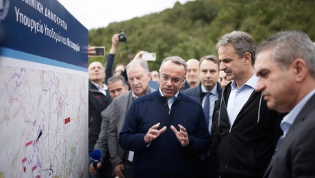 Ο Κυριάκος Μητσοτάκης και ο Χρήστος Σταϊκούρας
