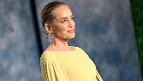 Η ηθοποιός Σάρον Στόουν στο πάρτι του Vanity Fair μετά τα Όσκαρ