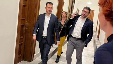 Ηλιόπουλος - Χαρίτσης στο γραφείο του Τασούλα
