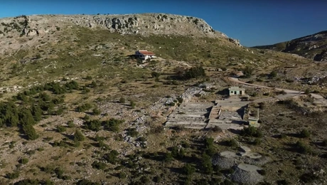Η βίλα του Παπαδόπουλου στην Πάρνηθα