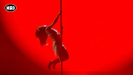 pole-dancing-eleni-foureira