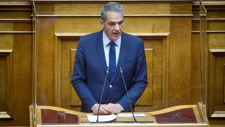 aggelos-syrigos-vouli