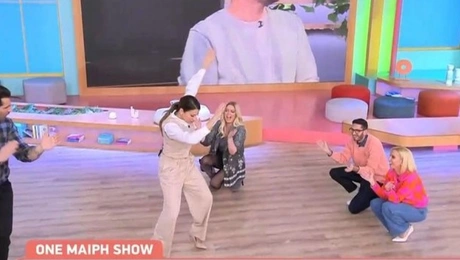 Η Ελένη Χατζίδου χορεύει ζεϊμπέκικο στο πλατό του Breakfast@Star