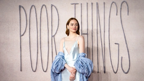 Η Έμα Στόουν στην πρεμιέρα της ταινίας «Poor Things» στο Λονδίνο