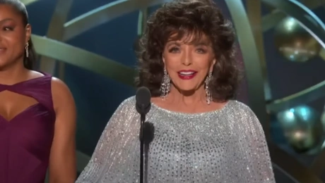 Η Joan Collins στα βραβεία Emmy