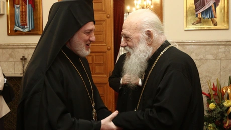 Συνάντηση Ιερώνυμου με Ελπιδοφόρο
