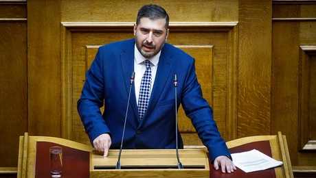 Ο Χαράλαμπος Κατσιβαρδάς