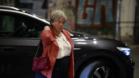 Η Αθηνά Λινού στον β' γύρο των εσωκομματικών εκλογών του ΣΥΡΙΖΑ