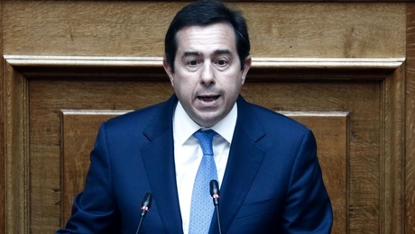 Ο Νότης Μηταράκης στη Βουλή