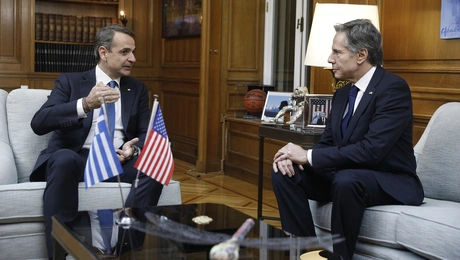mitsotakis blinken.jpg