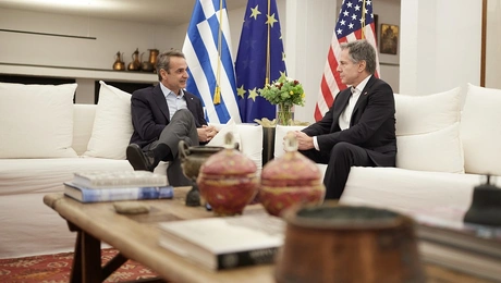 mitsotakis-mplinken-synantisi