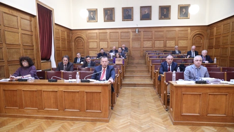 tempi-exetastiki