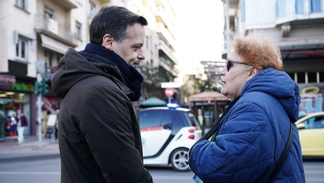 Ο Χάρης Δούκας σε δράση δημοτικής αστυνομίας