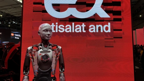 To MWC 2024 έλαμψε με νέες τεχνολογίες, αλλά το ρομποτοειδές Ameca ήταν ο πρωταγωνιστής.