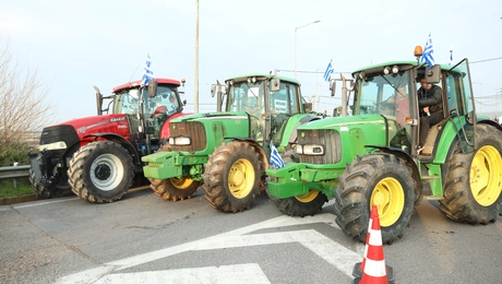agrotes-trakter-comvoy
