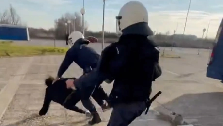komotini mat.jpg