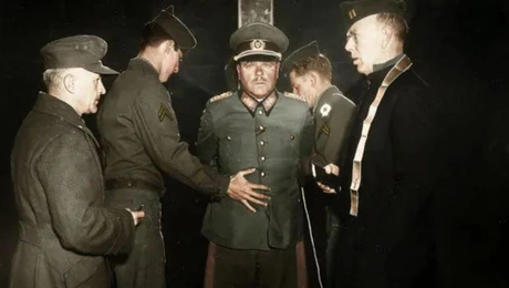 nazi-mixani