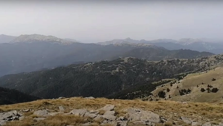 Θέα από την κορυφή Σαράνταινα