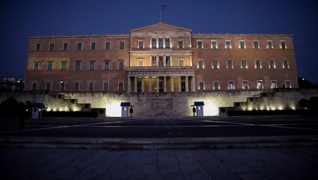 vouli 2.jpg