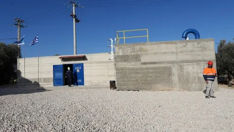 Υποθαλάσσιος αγωγός στην Αίγινα