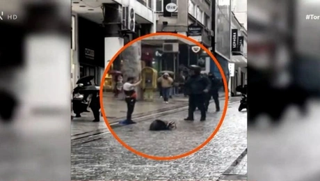 32χρονος επιτέθηκε με μαχαίρι σε 22χρονη στην Ερμού